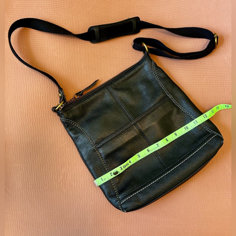The Sak Black Leather Crossbody Purse - Picture 3 of 9